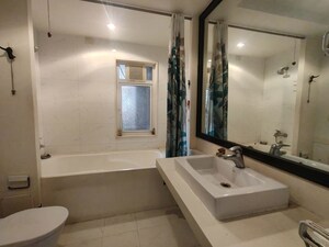 Team Area in 4 BHK Apartment at Hiranandani Gardens, Powai – for Rent