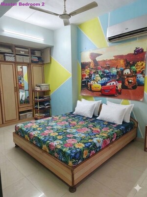 Bedroom in 3 BHK Apartment at Chembur – for Rent