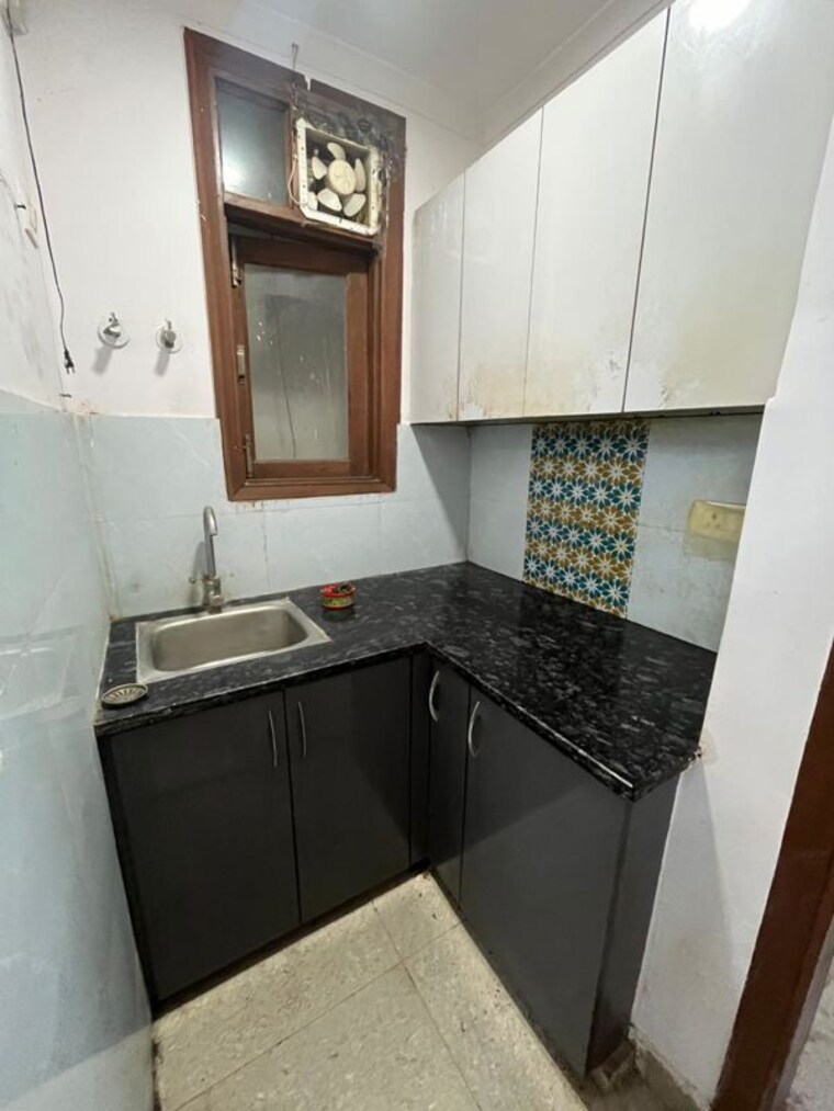 Kitchen, ignou road 1 Bedroom 500 Sq.Ft. Builder Floor In Ignou Road Delhi 10525087