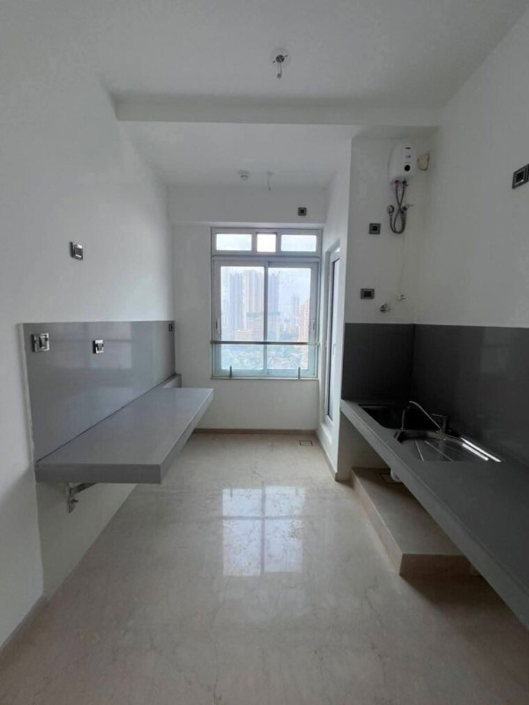 Kitchen, parbhadevi-indraprasta 2 Bedroom 700 Sq.Ft. Apartment In Worli Mumbai 10525236