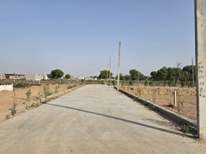  Plot For Sale in Gaurav Enclave, Dasna