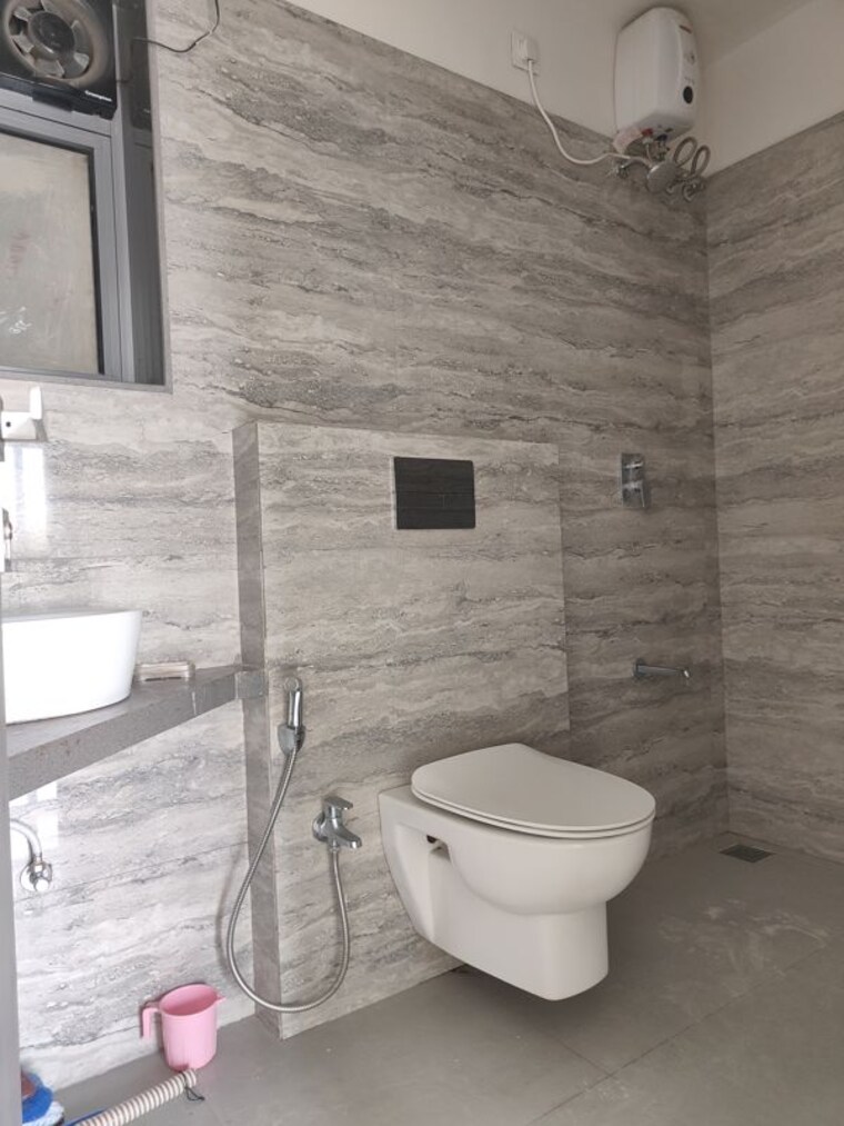 Bathroom, silver-kakkad 2 Bedroom 750 Sq.Ft. Apartment In Ghatkopar East Mumbai 10525275