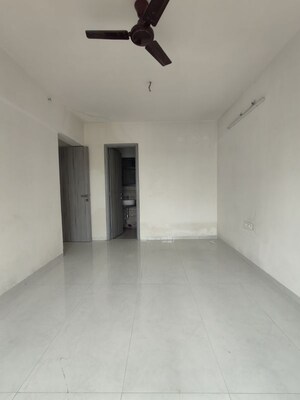 Room in 2 BHK Apartment at Silver Kakkad, Ghatkopar East – for Rent