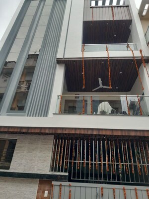 2 BHK Independent House For Rent in Chinhat