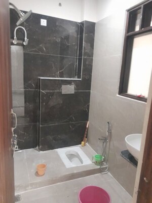 Furnished Amenities in 2 BHK Independent House at Chinhat – for Rent