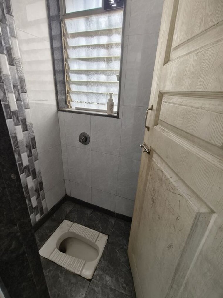 Bathroom, gsa-grandeur 1 Bedroom 645 Sq.Ft. Apartment In Malad East Mumbai 10525343