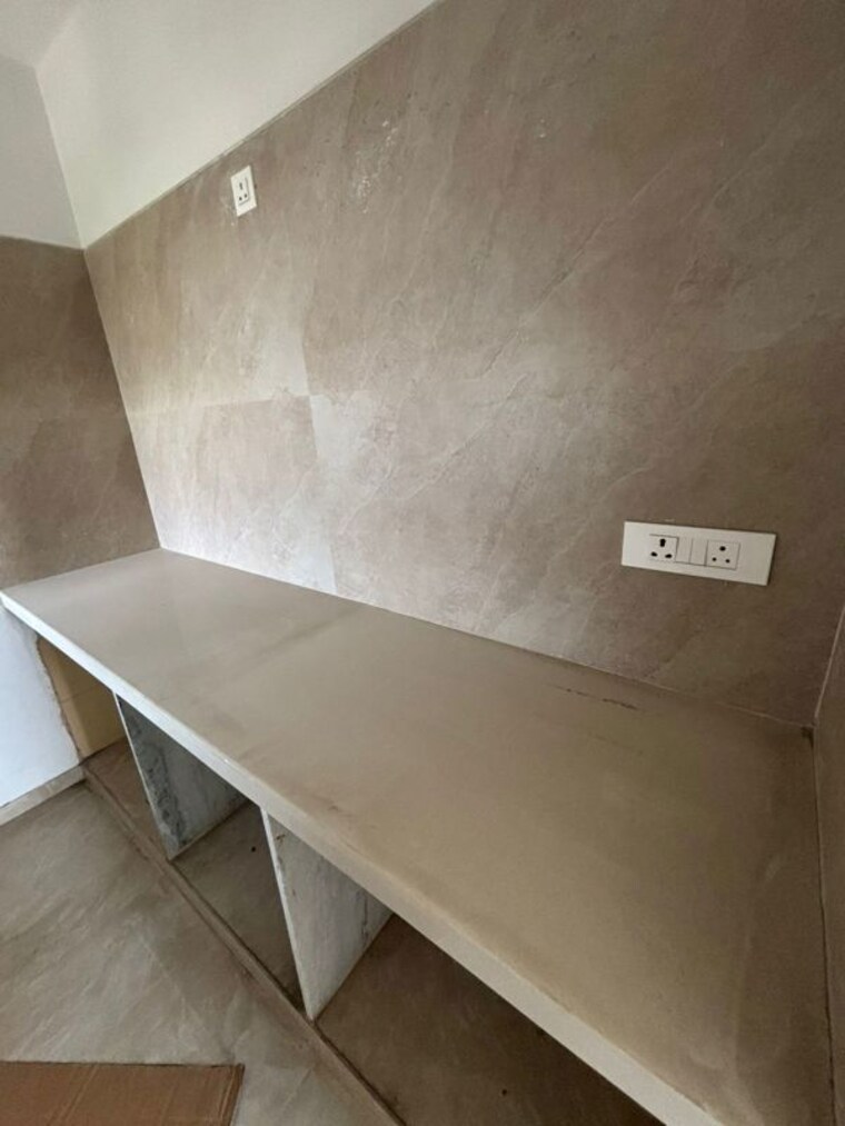 Bathroom, concrete-sai-swayam 1 Bedroom 485 Sq.Ft. Apartment In Chembur Mumbai 10525347