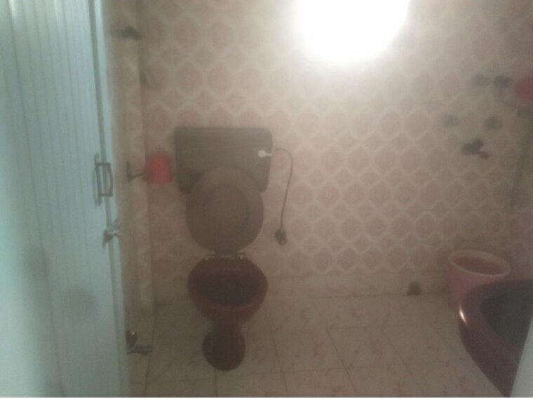 Bathroom, paschim barisha 5 Bedroom 2600 Sq.Ft. Independent House In Paschim Barisha Kolkata 10525372