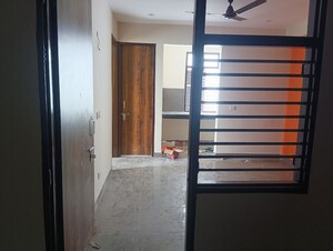 Room in 1 BHK Builder Floor at Ghitorni – for Rent