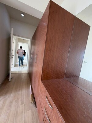 3.5 BHK Apartment For Rent in DLF The Skycourt, Sector 86