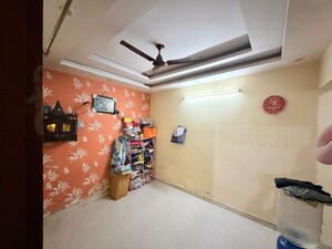 Furnished Amenities in 1 BHK Builder Floor at Dwarka Mor – for Sale
