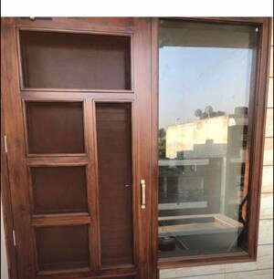 Furnished Amenities in 3 BHK Builder Floor at Sector 38 – for Rent