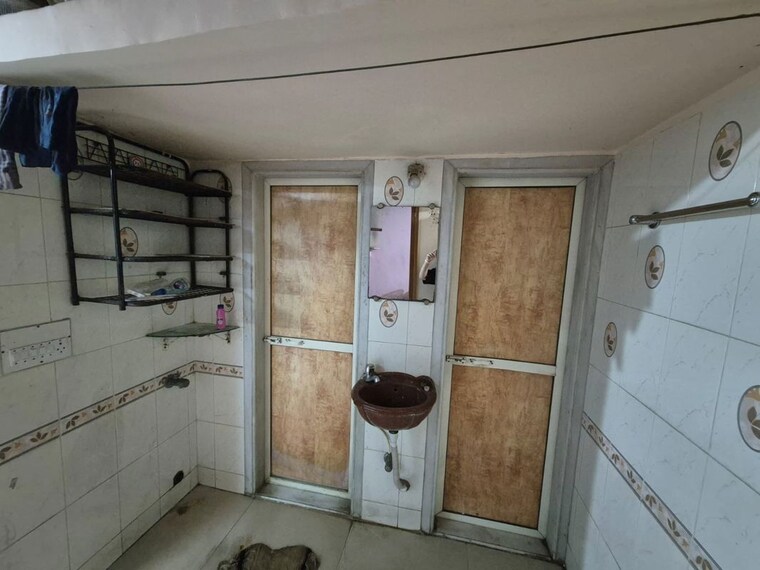 Bathroom, akshardham-apartment 1 Bedroom 415 Sq.Ft. Apartment In Malad West Mumbai 10525395