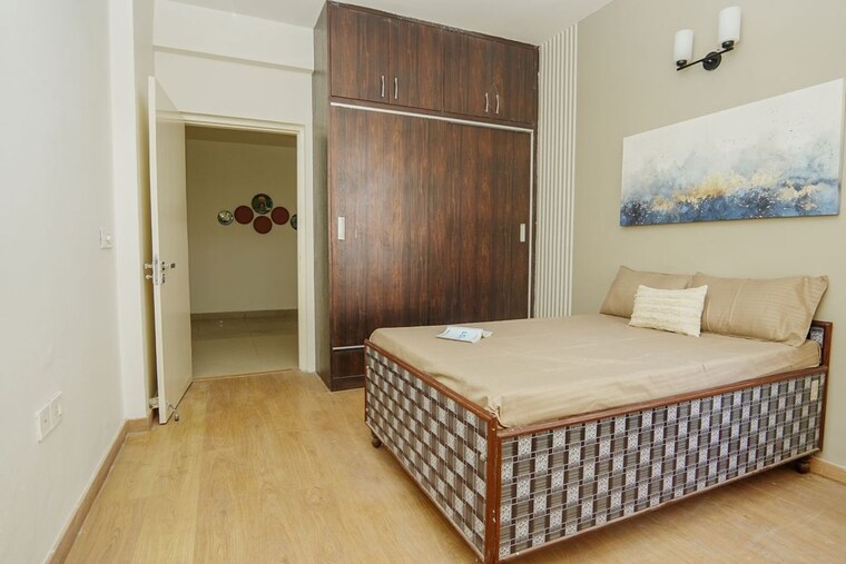 Bedroom, emaar-palm-gardens 3 Bedroom 1900 Sq.Ft. Apartment In Sector 83 Gurgaon 10525394