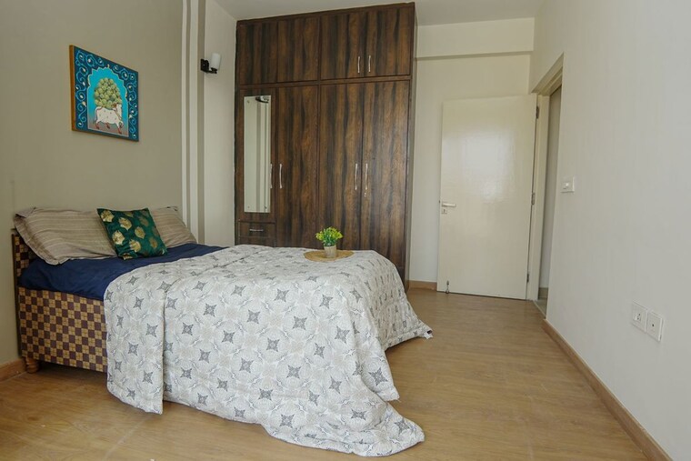 Bedroom, emaar-palm-gardens 3 Bedroom 1900 Sq.Ft. Apartment In Sector 83 Gurgaon 10525394