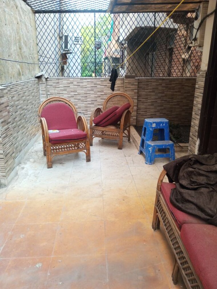  Parking, palam-vihar-residents-association 3 Bedroom 1500 Sq.Ft. Builder Floor In Palam Vihar Gurgaon 10525439