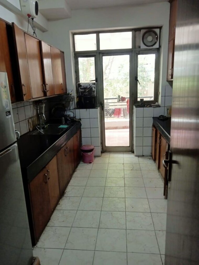 Kitchen, sector 23 4 Bedroom 2100 Sq.Ft. Builder Floor In Sector 23 Gurgaon 10525482