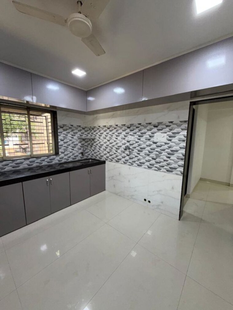Kitchen, disha-datta-ramanand-chs 2 Bedroom 799 Sq.Ft. Apartment In Vile Parle East Mumbai 10525488