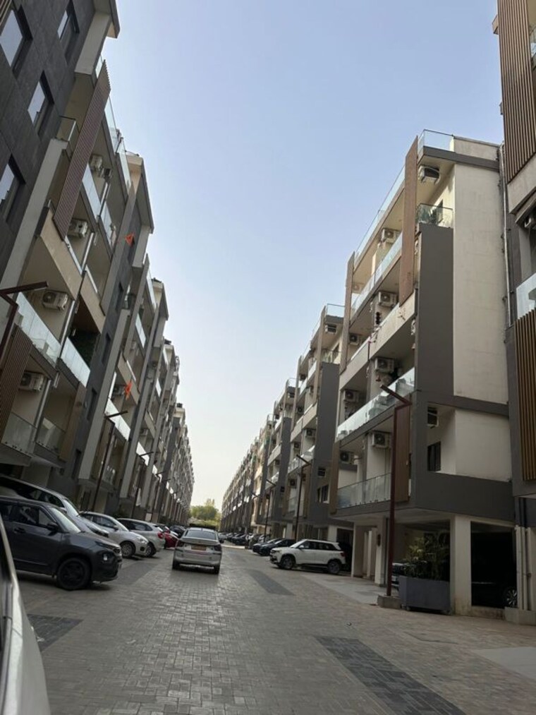 Exterior View, suncity-vatsal-valley 2 Bedroom 1130 Sq.Ft. Apartment In Gwal Pahari Gurgaon 10514022