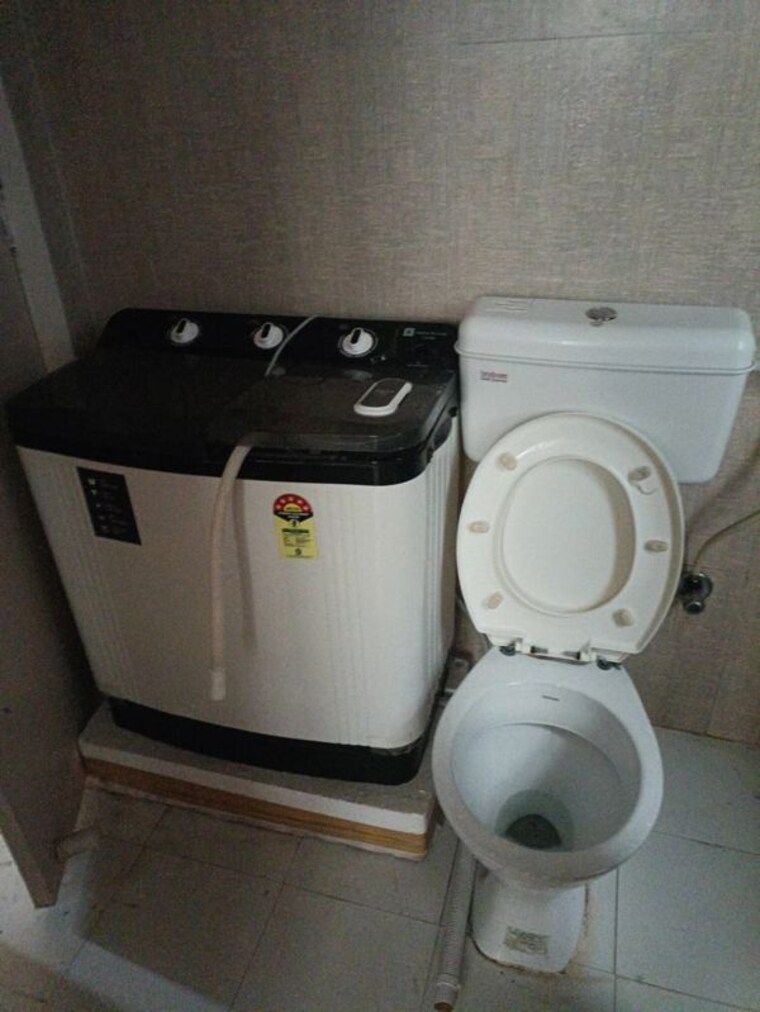 Bathroom, signature-global-solera-2 2 Bedroom 520 Sq.Ft. Apartment In Sector 107 Gurgaon 10525519
