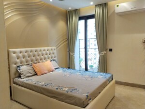 Bedroom in 2 BHK Builder Floor at Sector 23 – for Rent