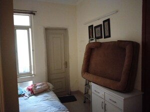 Bedroom in 2 BHK Builder Floor at Sector 23 – for Rent