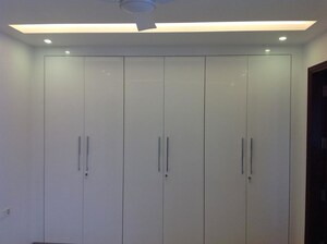 Furnished Amenities in 2 BHK Independent House at Defence Colony – for Rent