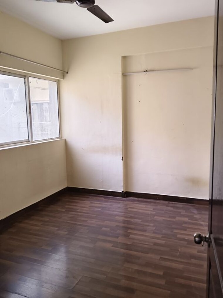 Room, paras-tierea 2.5 Bedroom 1070 Sq.Ft. Apartment In Sector 137 Noida 10525539