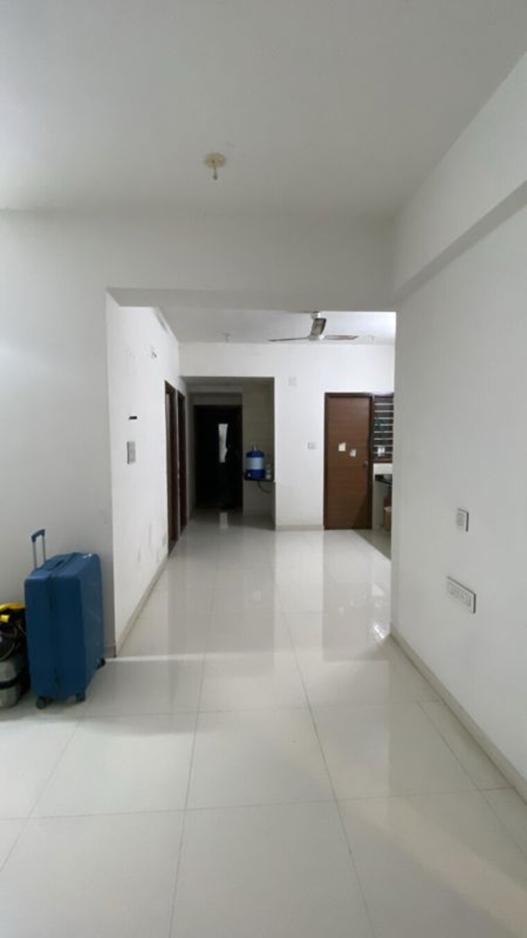 undefined, sp ring road 3 Bedroom 170 Sq.Ft. Apartment In Sp Ring Road Ahmedabad 10501634