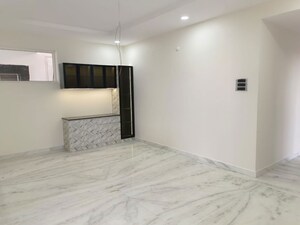 Room in 3 BHK Apartment at Hill View Banjara Hills, Banjara Hills – for Rent