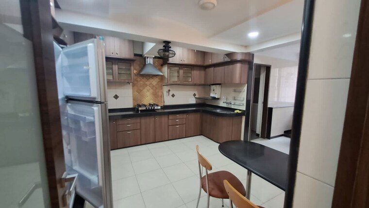 Kitchen, hiranandani-gardens-odyssey-i-ii 4 Bedroom 3600 Sq.Ft. Apartment In Powai Mumbai 10525595