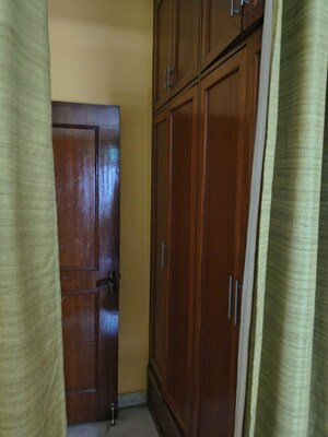 Building Lobby in 3 BHK Builder Floor at Sector 22 – for Rent