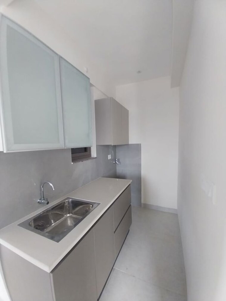 Kitchen, savvy-merushikhar 3 Bedroom 954 Sq.Ft. Apartment In Andheri East Mumbai 10525583