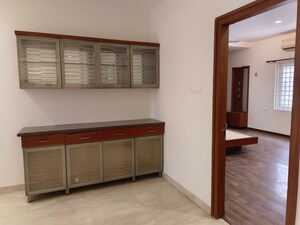 Room in 3 BHK Builder Floor at Lahari Jubilee Hills, Jubilee Hills – for Rent