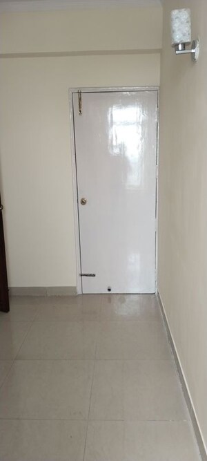 Room in 2 BHK Builder Floor at Sector 22 – for Rent