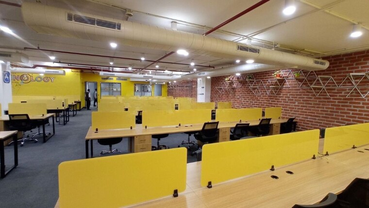 Team Area, new palasia Commercial Office Space 3000 Sq.Ft. In New Palasia Indore 10525657