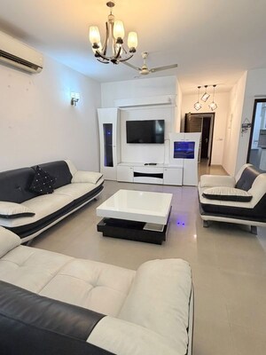 Team Area in 2 BHK Apartment at Gaur 14th Avenue High Street, Sector 16c Greater Noida – for Sale