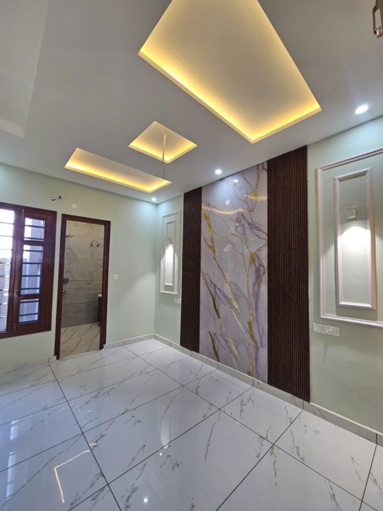 Room, sector 123 4 Bedroom 127 Sq.Yd. Independent House In Sector 123 Mohali 10472626