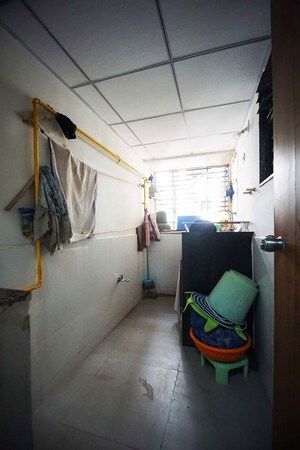 Team Area in 3 BHK Apartment at Sargasan – for Sale
