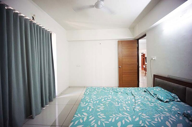Bedroom, sargasan 3 Bedroom 245 Sq.Yd. Apartment In Sargasan Gandhinagar 10525665