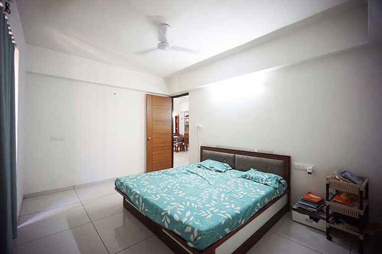Bedroom, sargasan 3 Bedroom 245 Sq.Yd. Apartment In Sargasan Gandhinagar 10525665
