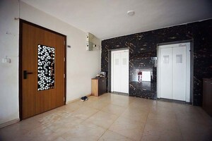 Room in 3 BHK Apartment at Sargasan – for Sale