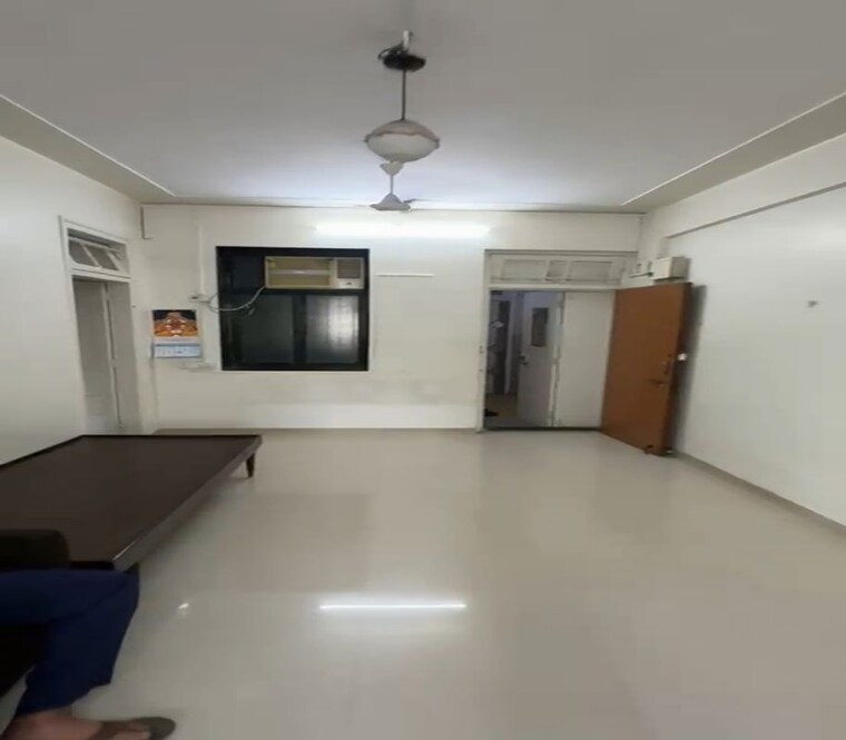 Room, sion east 1 Bedroom 475 Sq.Ft. Apartment In Sion East Mumbai 10525681
