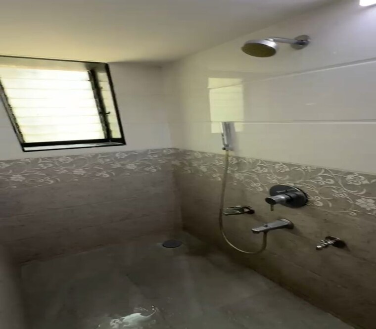 Bathroom, sion east 1 Bedroom 475 Sq.Ft. Apartment In Sion East Mumbai 10525681