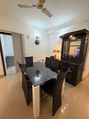 Team Area in 3 BHK Apartment at Gaur City 2 - 12th Avenue, Sector 16c Greater Noida – for Sale