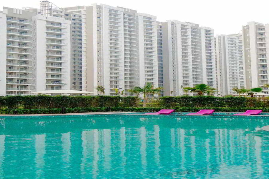 3 BHK 2285 Sq.Ft. Apartment in Microtek Greenburg
