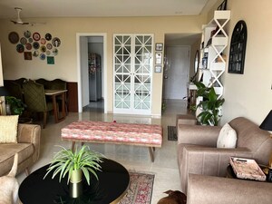Living Room in 2 BHK Apartment at Lodha Fiorenza, Goregaon East – for Rent