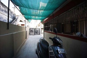 Parking in 2 BHK Independent House at Isanpur – for Sale