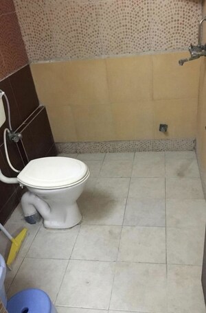 Bathroom in 3 BHK Builder Floor at Sector 21 – for Rent