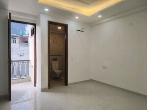 Room in 3 BHK Builder Floor at Chattarpur – for Sale